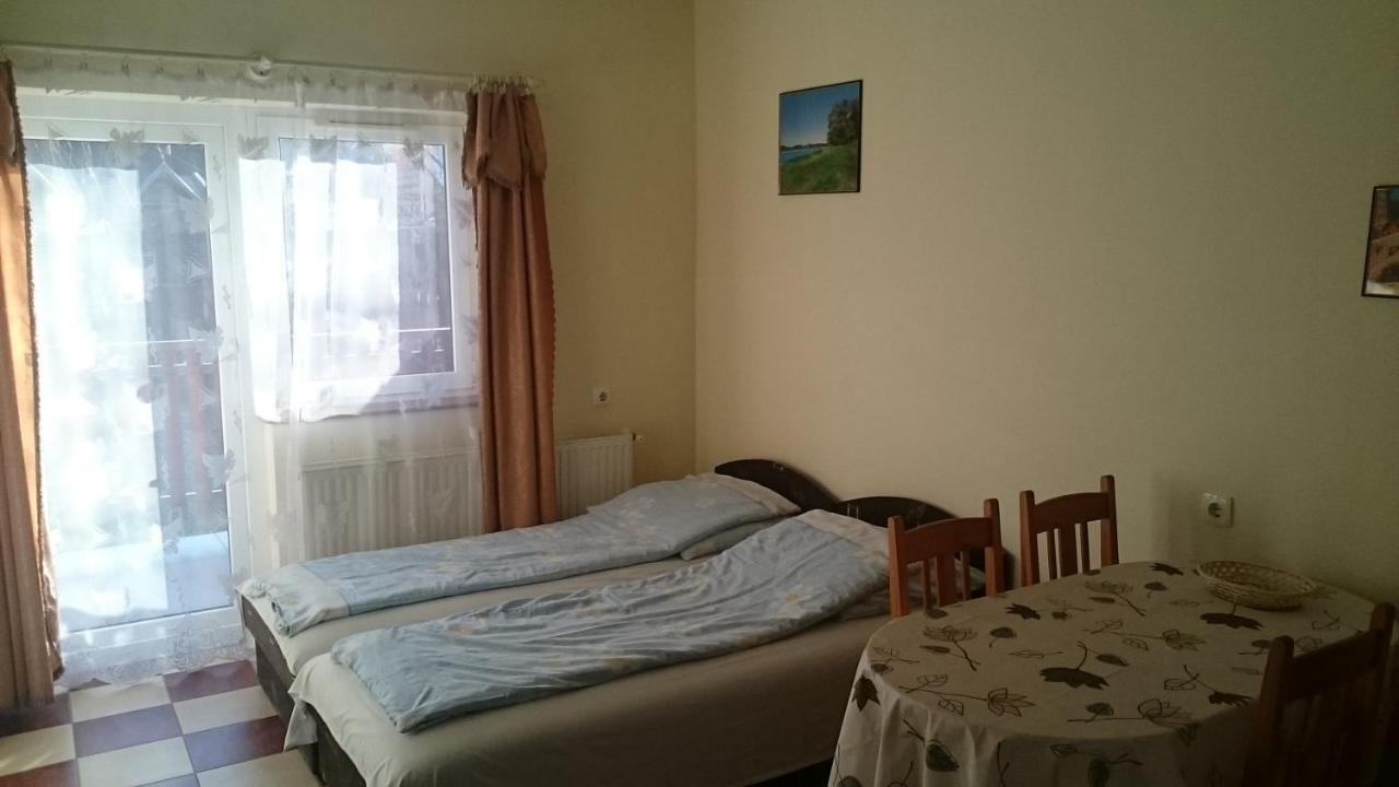 Margaréta Apartmanház Balatonlelle Esterno foto